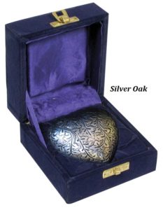 Keepsake Urn, Silver Oak Heart